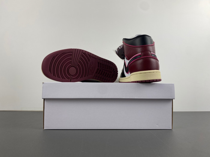 air jordan 1  mid    fq7818-101