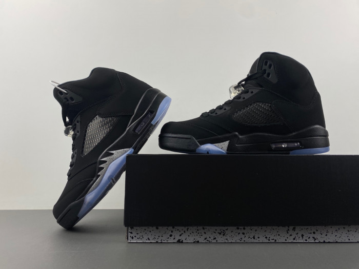 air jordan 5  “black metallic reimagined” hf3975-001