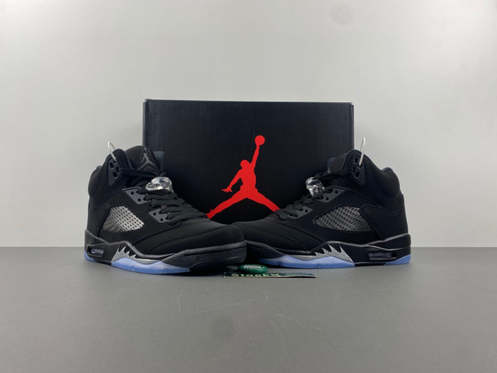 air jordan 5  “black metallic reimagined” hf3975-001